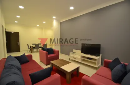 Apartment - 2 Bedrooms - 2 Bathrooms for rent in Souk Al gharaffa - Al Gharrafa - Doha