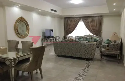 Apartment - 1 Bedroom - 2 Bathrooms for sale in Tower 9 - Porto Arabia - The Pearl Island - Doha