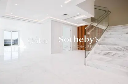 Penthouse - 4 Bedrooms - 5 Bathrooms for sale in Viva West - Viva Bahriyah - The Pearl Island - Doha