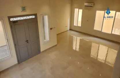 Villa - Studio - 5 Bathrooms for rent in Al Duhail South - Al Duhail - Doha