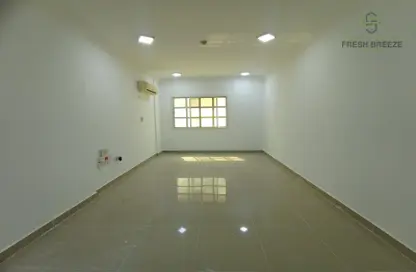 Apartment - 2 Bedrooms - 2 Bathrooms for rent in Al Muntazah - Doha