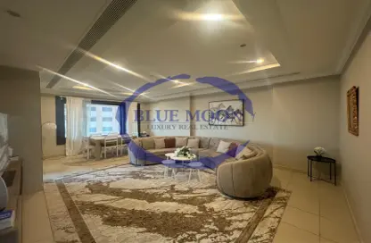 Apartment - 1 Bedroom - 2 Bathrooms for rent in West Porto Drive - Porto Arabia - The Pearl Island - Doha