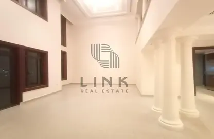 Townhouse - 4 Bedrooms - 5 Bathrooms for rent in Porto Arabia Townhouses - Porto Arabia - The Pearl Island - Doha