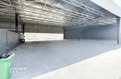 Labor Camp - Studio - 1 Bathroom for rent in Industrial Area 2 - Industrial Area - Industrial Area - Doha