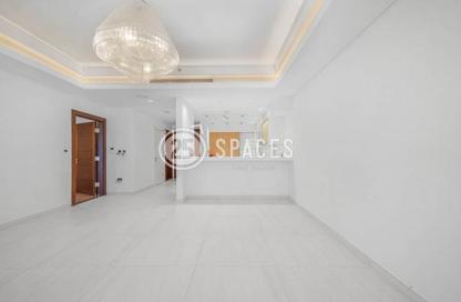 Apartment - 1 Bedroom - 2 Bathrooms for sale in Gewan Island - The Pearl Island - Doha