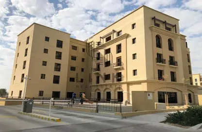 Apartment - 3 Bedrooms - 3 Bathrooms for rent in Florence - Fox Hills - Fox Hills - Lusail