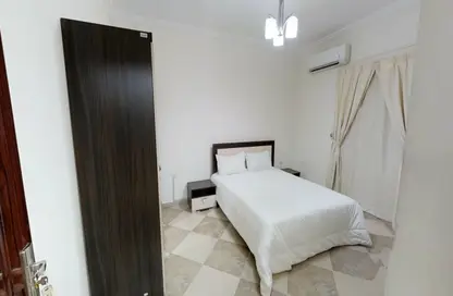 Apartment - 3 Bedrooms - 3 Bathrooms for rent in Ezdan Village 2 - Al Duhail - Doha