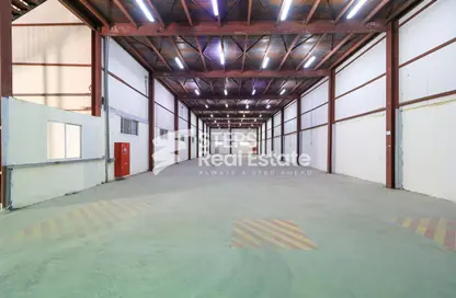 Warehouse - Studio for rent in Industrial Area 4 - Industrial Area - Industrial Area - Doha