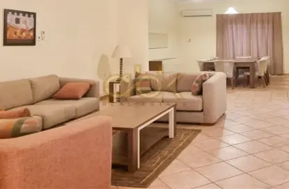 Villa - 3 Bedrooms - 4 Bathrooms for rent in Old Airport Road - Old Airport Road - Doha