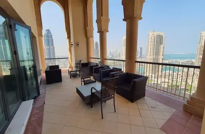 Penthouse - 6 Bedrooms - 7 Bathrooms for sale in Porto Arabia - The Pearl Island - Doha