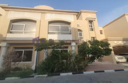 Villa - 4 Bedrooms - 4 Bathrooms for rent in Wadi Al Markh - Muraikh - AlMuraikh - Doha