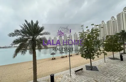 Townhouse - 2 Bedrooms - 3 Bathrooms for rent in Viva West - Viva Bahriyah - The Pearl Island - Doha