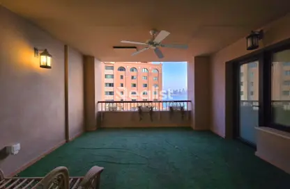 Apartment - 3 Bedrooms - 4 Bathrooms for sale in Tower 3 - Porto Arabia - The Pearl Island - Doha