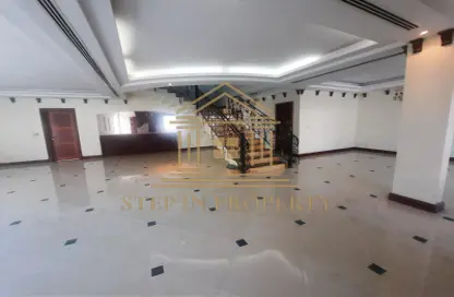 Compound - 5 Bedrooms - 7 Bathrooms for rent in West Bay Lagoon - West Bay Lagoon - Doha