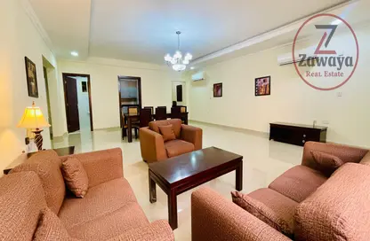 Apartment - 2 Bedrooms - 3 Bathrooms for rent in Al Sadd Road - Al Sadd - Doha