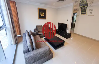 Apartment - 2 Bedrooms - 3 Bathrooms for rent in Musheireb Tower - Musheireb - Musheireb - Doha