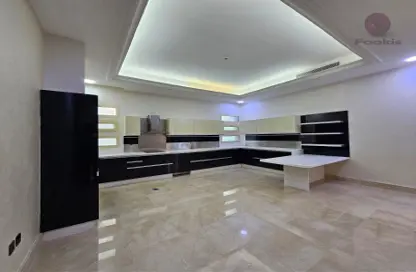 Villa - 6 Bedrooms - 6 Bathrooms for rent in West Walk - Al Waab - Doha