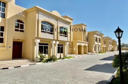 Villa - 4 Bedrooms - 4 Bathrooms for rent in Muraikh - AlMuraikh - Doha