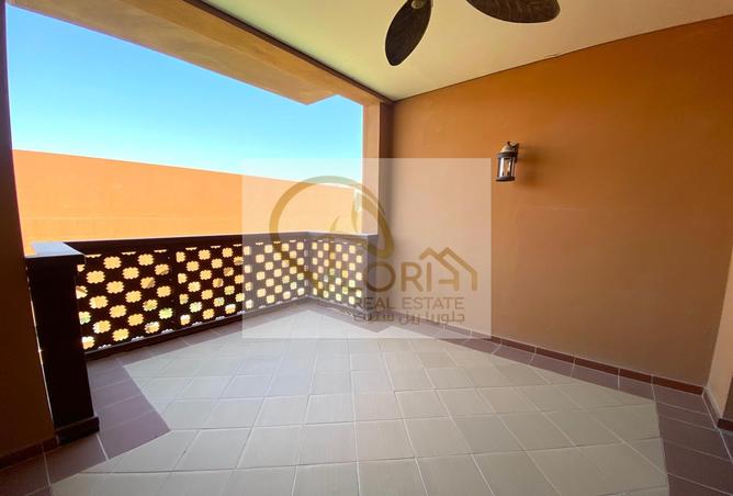 Townhouse - 2 Bedrooms - 3 Bathrooms for rent in East Porto Drive - Porto Arabia - The Pearl Island - Doha