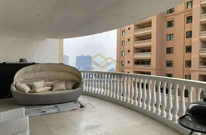 Apartment - 3 Bedrooms - 4 Bathrooms for sale in East Porto Drive - Porto Arabia - The Pearl Island - Doha