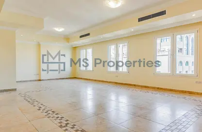 Apartment - 3 Bedrooms - 5 Bathrooms for sale in West Porto Drive - Porto Arabia - The Pearl Island - Doha