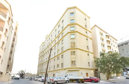 Apartment - 2 Bedrooms - 2 Bathrooms for rent in Al Sadd Road - Al Sadd - Doha