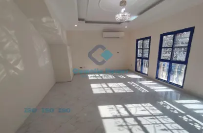 Villa - 6 Bedrooms - 5 Bathrooms for rent in Old Airport Road - Old Airport Road - Doha