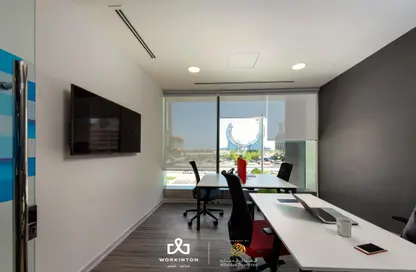 Office Space - Studio - 2 Bathrooms for rent in Burj Alfardan - Lusail