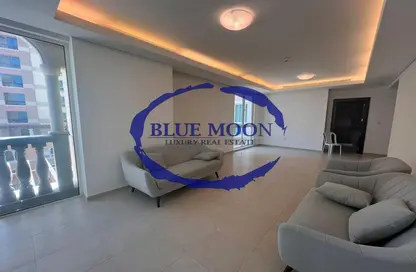 Apartment - 2 Bedrooms - 3 Bathrooms for rent in Viva East - Viva Bahriyah - The Pearl Island - Doha