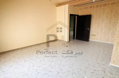 Apartment - 1 Bedroom - 1 Bathroom for rent in New Salata - Salata - Doha