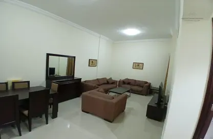 Apartment - 2 Bedrooms - 2 Bathrooms for rent in Al Nasr Street - Al Nasr - Doha