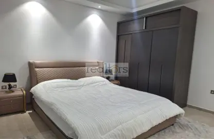 Apartment - 2 Bedrooms - 3 Bathrooms for rent in Marina Tower 02 - Marina District - Lusail