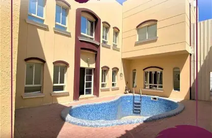 Villa - 5 Bedrooms - 5 Bathrooms for sale in Al Thumama - Al Thumama - Doha