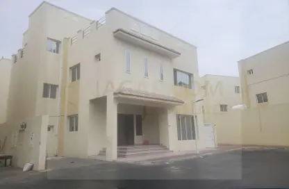 Villa - 6 Bedrooms - 6 Bathrooms for rent in Izghawa - Izghawa - Doha