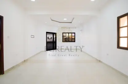 Villa - 5 Bedrooms - 5 Bathrooms for rent in Al Gharrafa - Al Gharrafa - Doha