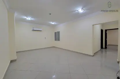 Apartment - 2 Bedrooms - 2 Bathrooms for rent in Al Muntazah Street - Al Muntazah - Doha