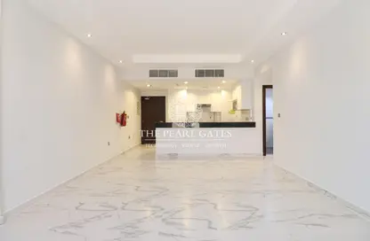 Apartment - 2 Bedrooms - 3 Bathrooms for sale in Lusail City - Lusail