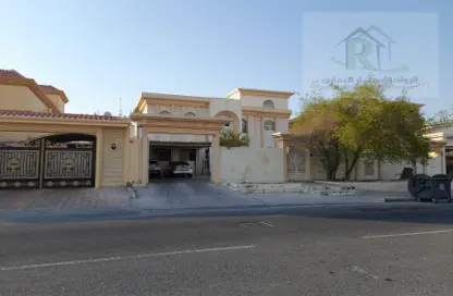 Villa for sale in Al Nuaija Street - Al Nuaija - Doha