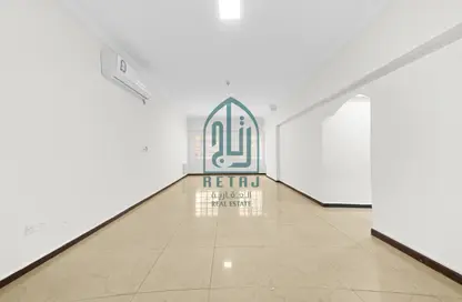 Apartment - 2 Bedrooms - 2 Bathrooms for rent in Al Sadd Road - Al Sadd - Doha