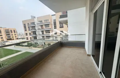 Apartment - 2 Bedrooms - 2 Bathrooms for sale in Dara - Fox Hills - Lusail