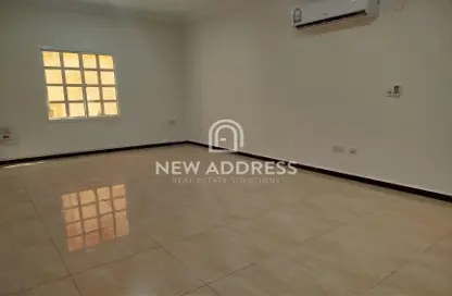 Apartment - 2 Bedrooms - 2 Bathrooms for rent in Barwa Tower - C-Ring Road - Al Sadd - Doha