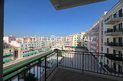 Apartment - 2 Bedrooms - 3 Bathrooms for rent in Nobili - Qanat Quartier - The Pearl Island - Doha