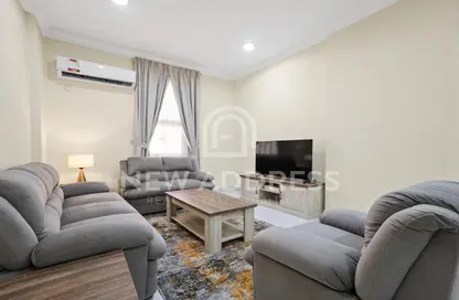 Apartment - 2 Bedrooms - 2 Bathrooms for rent in Aabdullah Bin Sultan Al Thani - C-Ring Road - Al Sadd - Doha