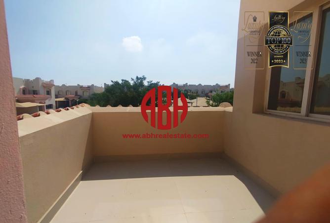 Villa - 4 Bedrooms - 6 Bathrooms for rent in Tawar Compound - Al Duhail - Al Duhail - Doha