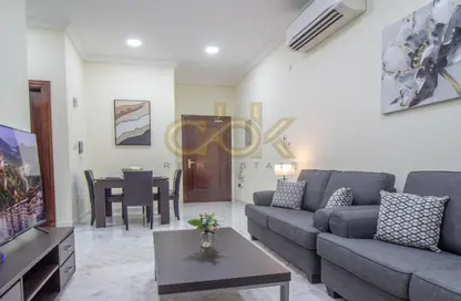 Apartment - 2 Bedrooms - 2 Bathrooms for rent in Al Sadd Road - Al Sadd - Doha