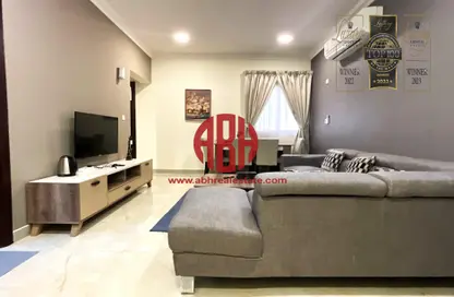 Apartment - 3 Bedrooms - 3 Bathrooms for rent in Al Hashmi Building - Al Muntazah Street - Al Muntazah - Doha