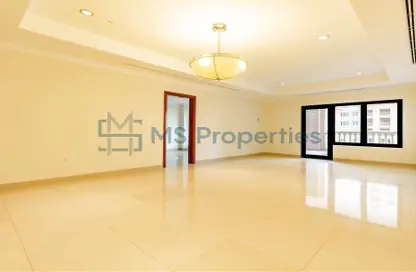 Apartment - 1 Bedroom - 2 Bathrooms for sale in East Porto Drive - Porto Arabia - The Pearl Island - Doha