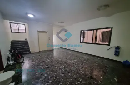 Apartment - 3 Bedrooms - 3 Bathrooms for rent in Al Mansoura - Al Mansoura - Doha