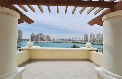 Villa - 3 Bedrooms - 4 Bathrooms for rent in Viva West - Viva Bahriyah - The Pearl Island - Doha