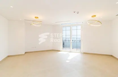 Apartment - 2 Bedrooms - 4 Bathrooms for rent in Floresta Gardens - Floresta Gardens - The Pearl Island - Doha